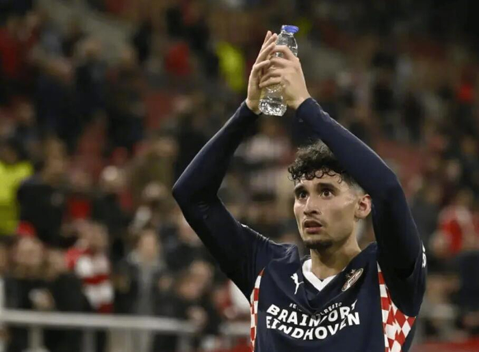 星空体育-富勒姆3800万美元报价埃因霍温前锋佩皮，谈判持续进行|转会|罗马诺|里卡多·佩皮|亨克|吴贤揆_新浪体育_新浪新闻