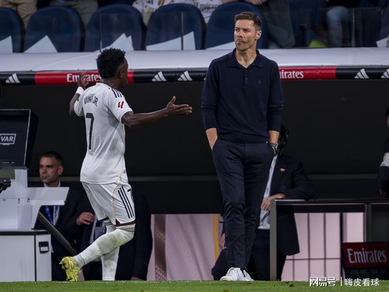 三大豪门集体换帅，利物浦、曼联和曼城，都多了一个选择