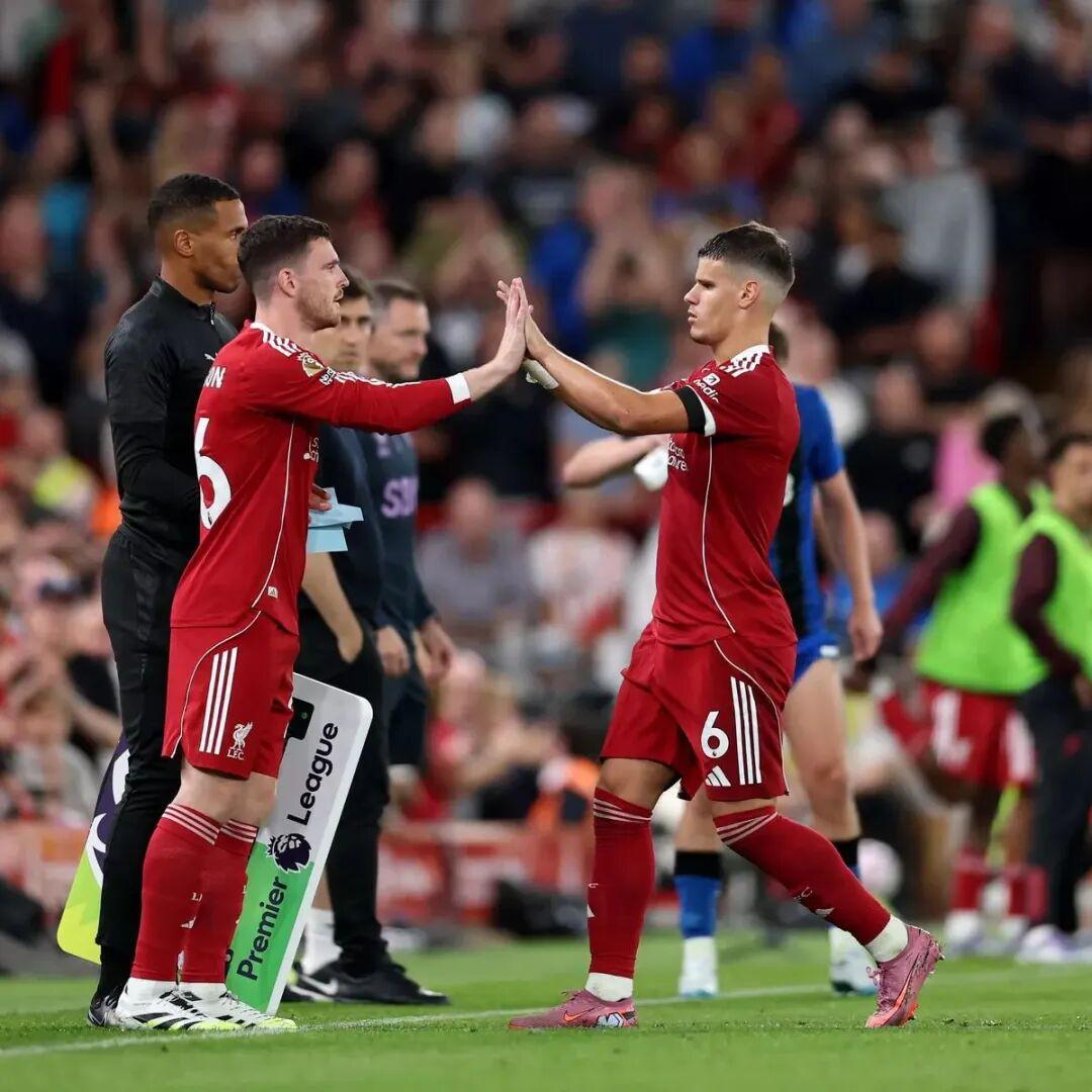 星空体育-绝非冲动！热刺求购31岁罗伯逊 名记列出5大买人理由