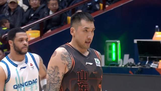 星空体育-山东男篮德比9分小胜，克里斯42+13，后卫线集体哑火 2新外援太差