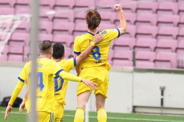 星空体育下载-又是朗格莱犯错！巴萨惨遭绝平争冠希望渺茫