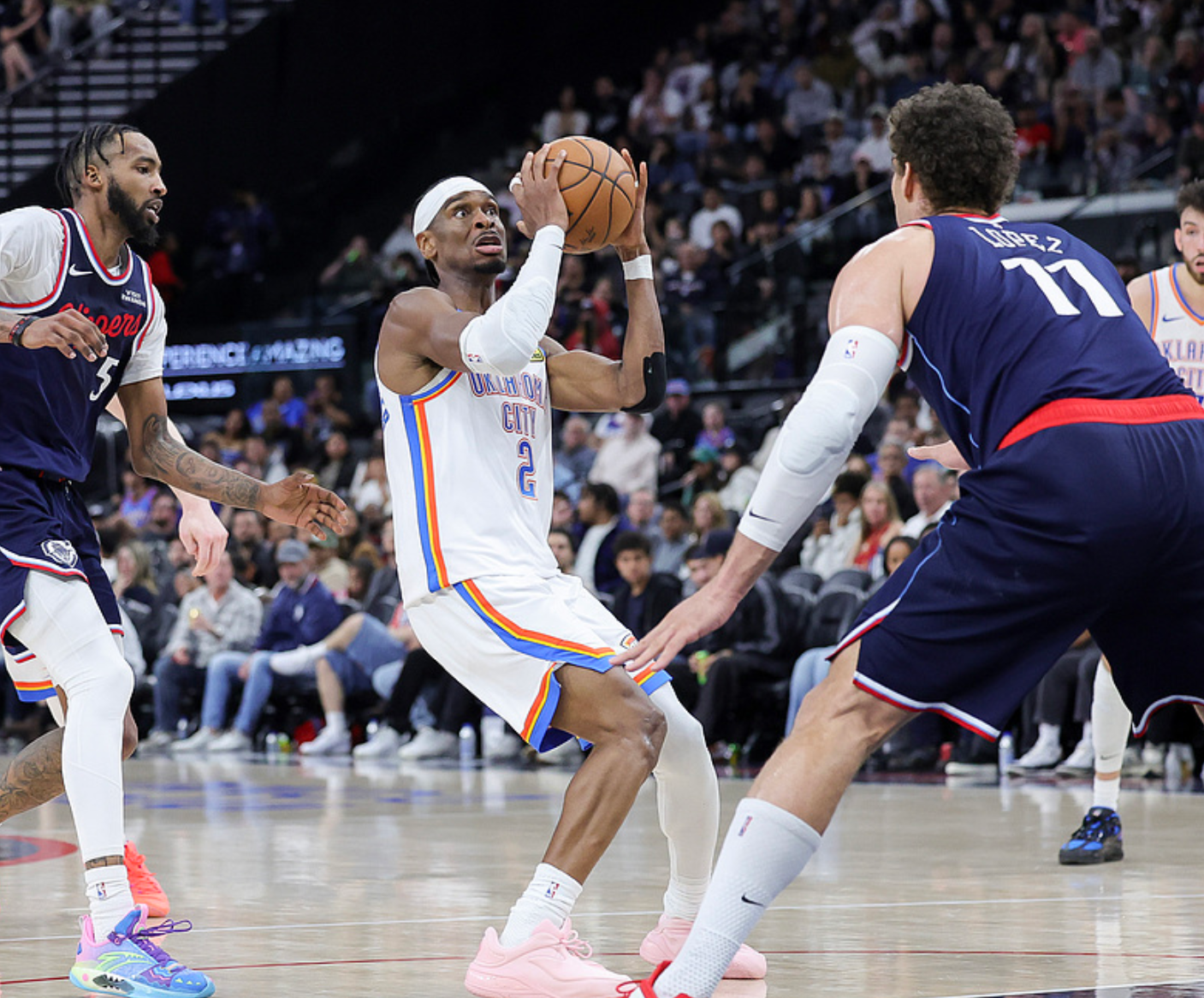 星空体育app-西部最新排名:掘金10连胜,火箭收好礼,3-6名差距变大